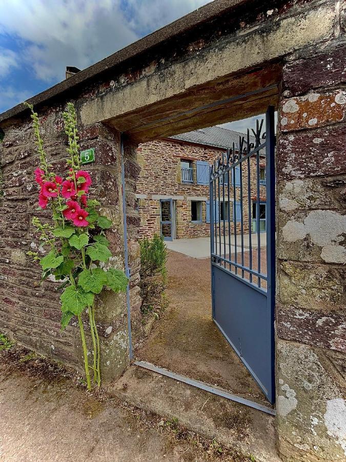 Auberge Val Sans Retour Trehorenteuc Eksteriør billede